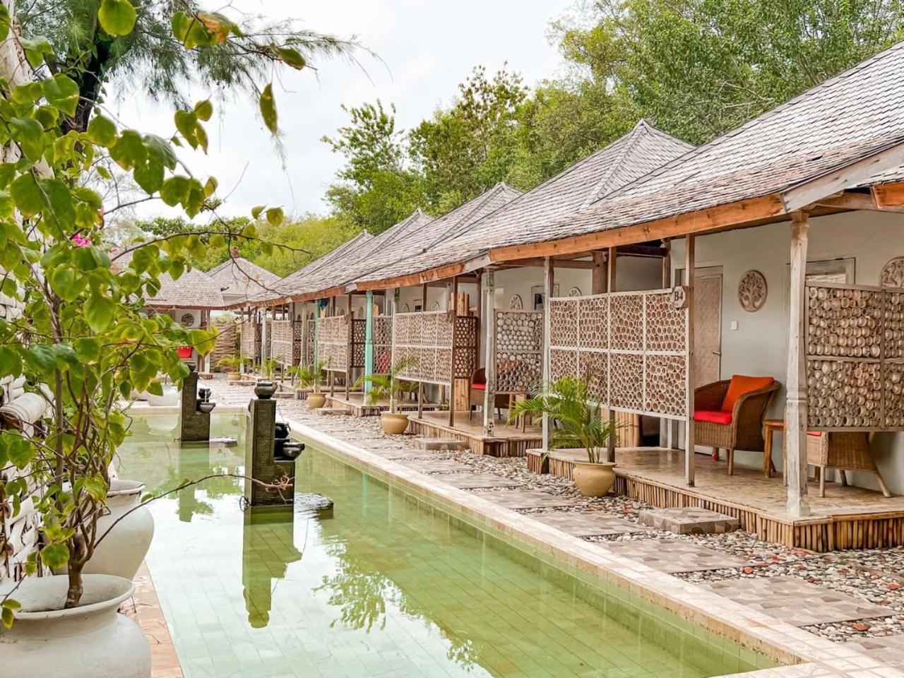Bungalow Cafe Gili Beachfront Gili Meno Ngoại thất bức ảnh