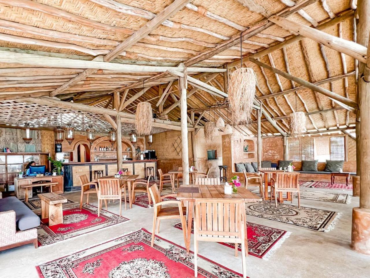 Bungalow Cafe Gili Beachfront Gili Meno Ngoại thất bức ảnh